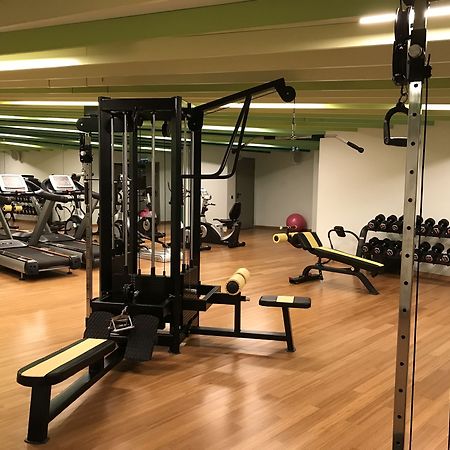 Merter Suites Istanboel Buitenkant foto
